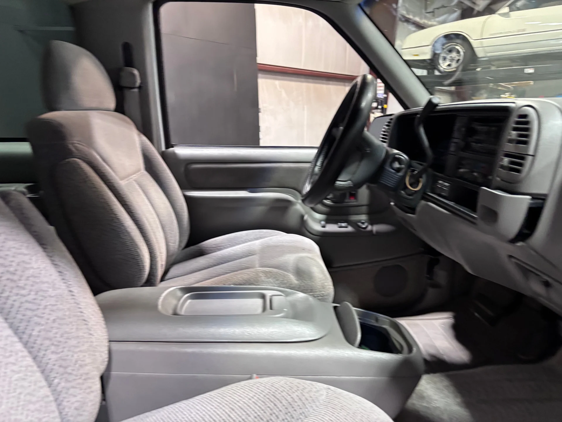 1997-chevrolet-tahoe-1500-2dr-4wd-for-sale-huntsville-al-17