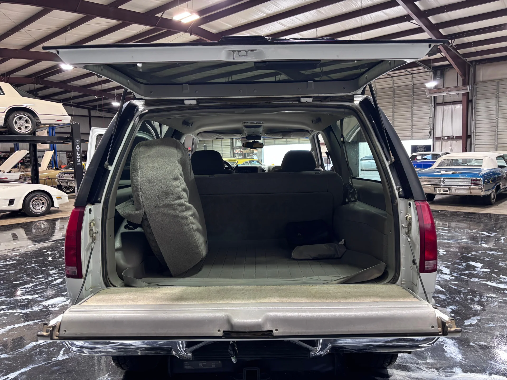 1997-chevrolet-tahoe-1500-2dr-4wd-for-sale-huntsville-al-24