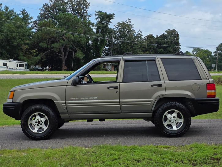 1998-jeep-grand-cherokee-laredo-special-edition-for-sale-11