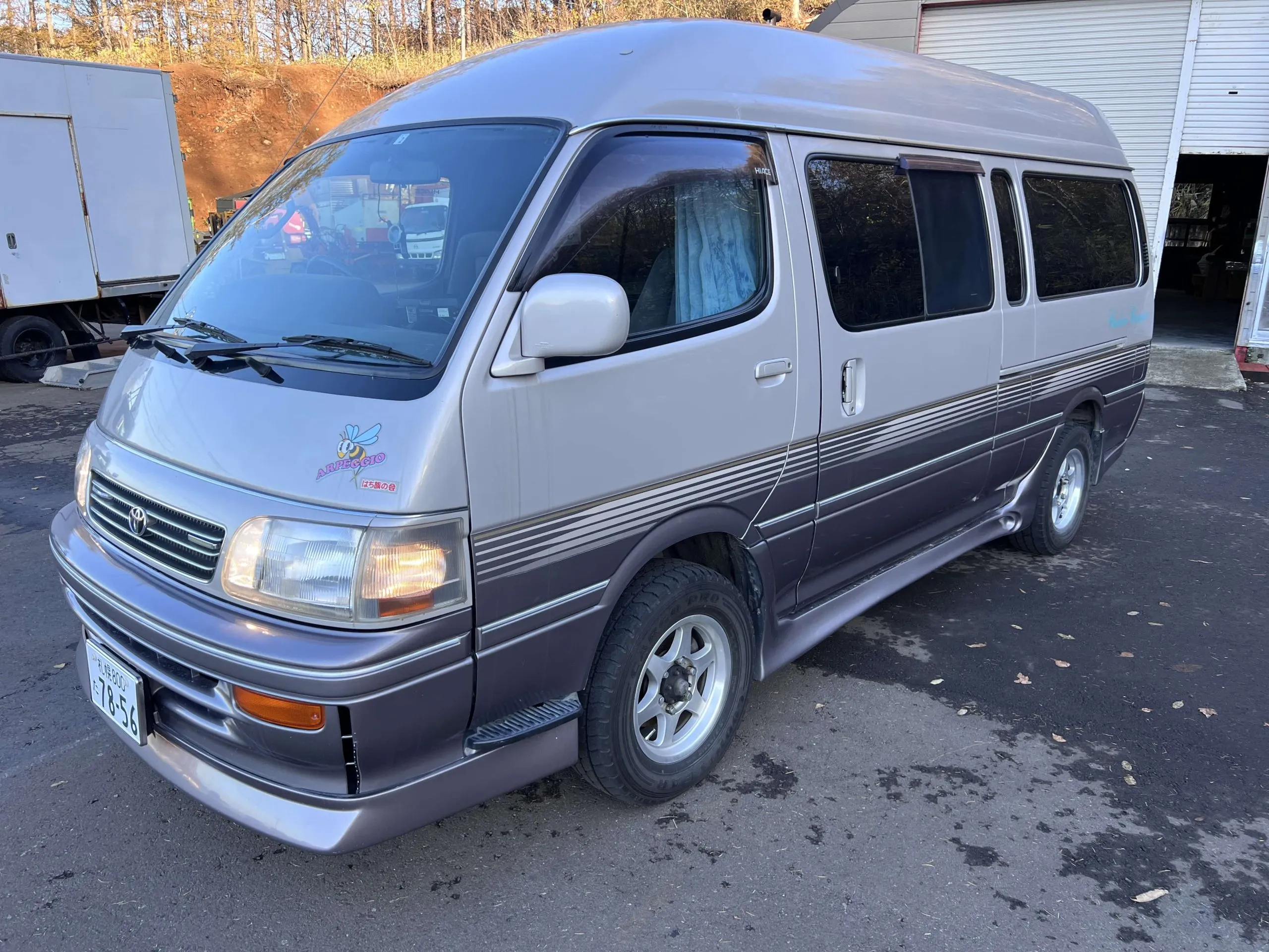 1998-toyota-hiace-camper-lwb-for-sale-03
