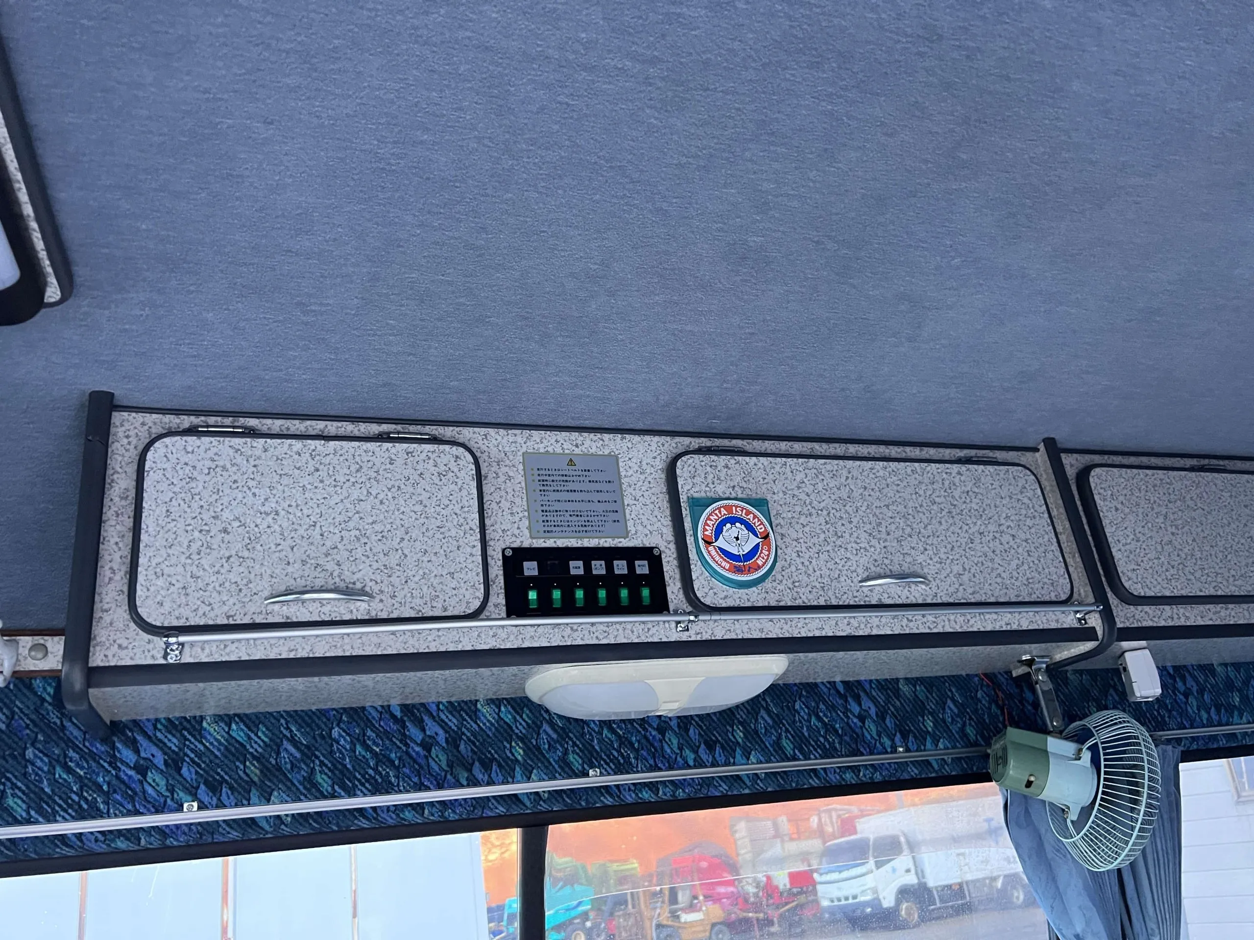 1998-toyota-hiace-camper-lwb-for-sale-15