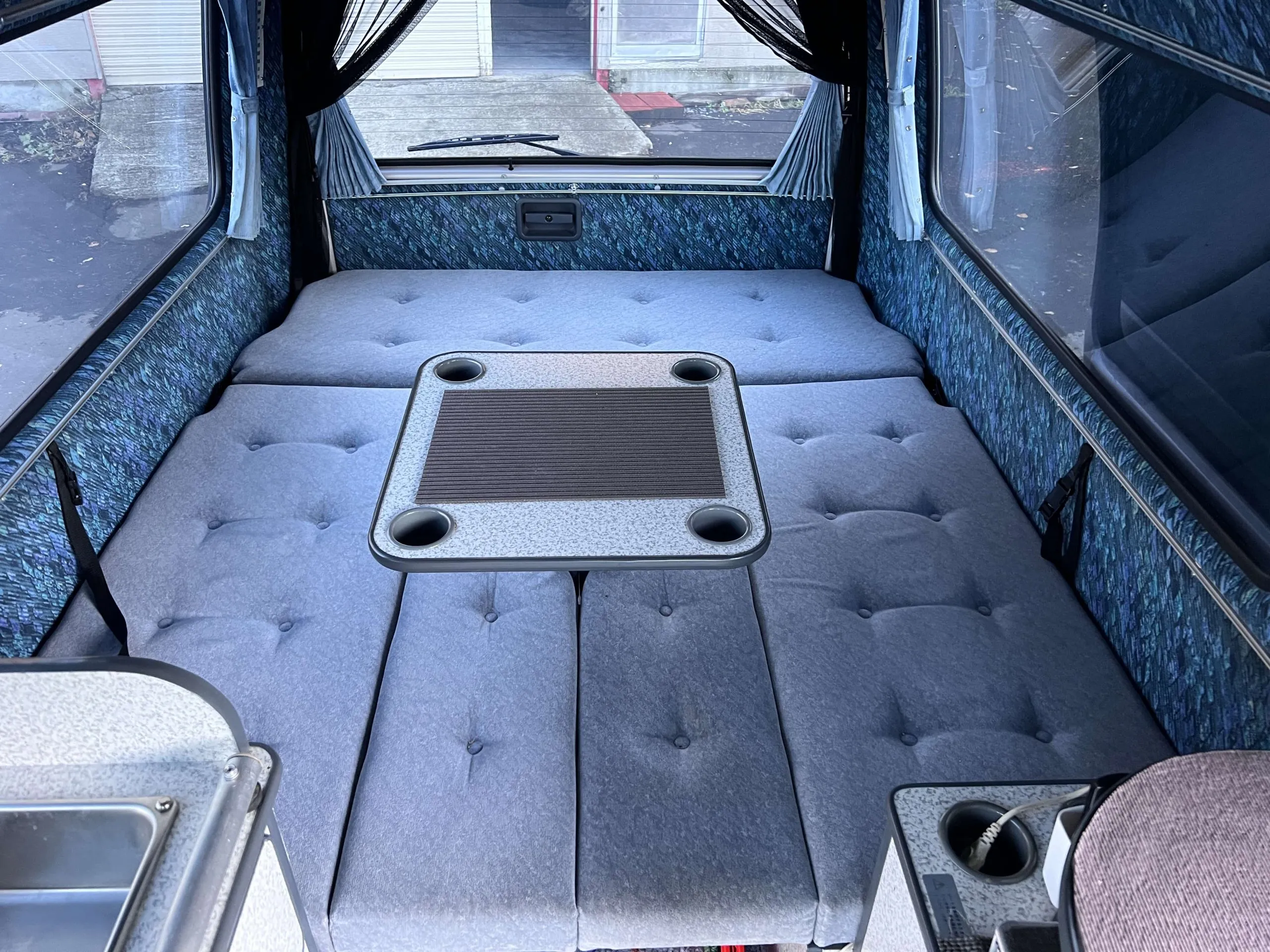 1998-toyota-hiace-camper-lwb-for-sale-16