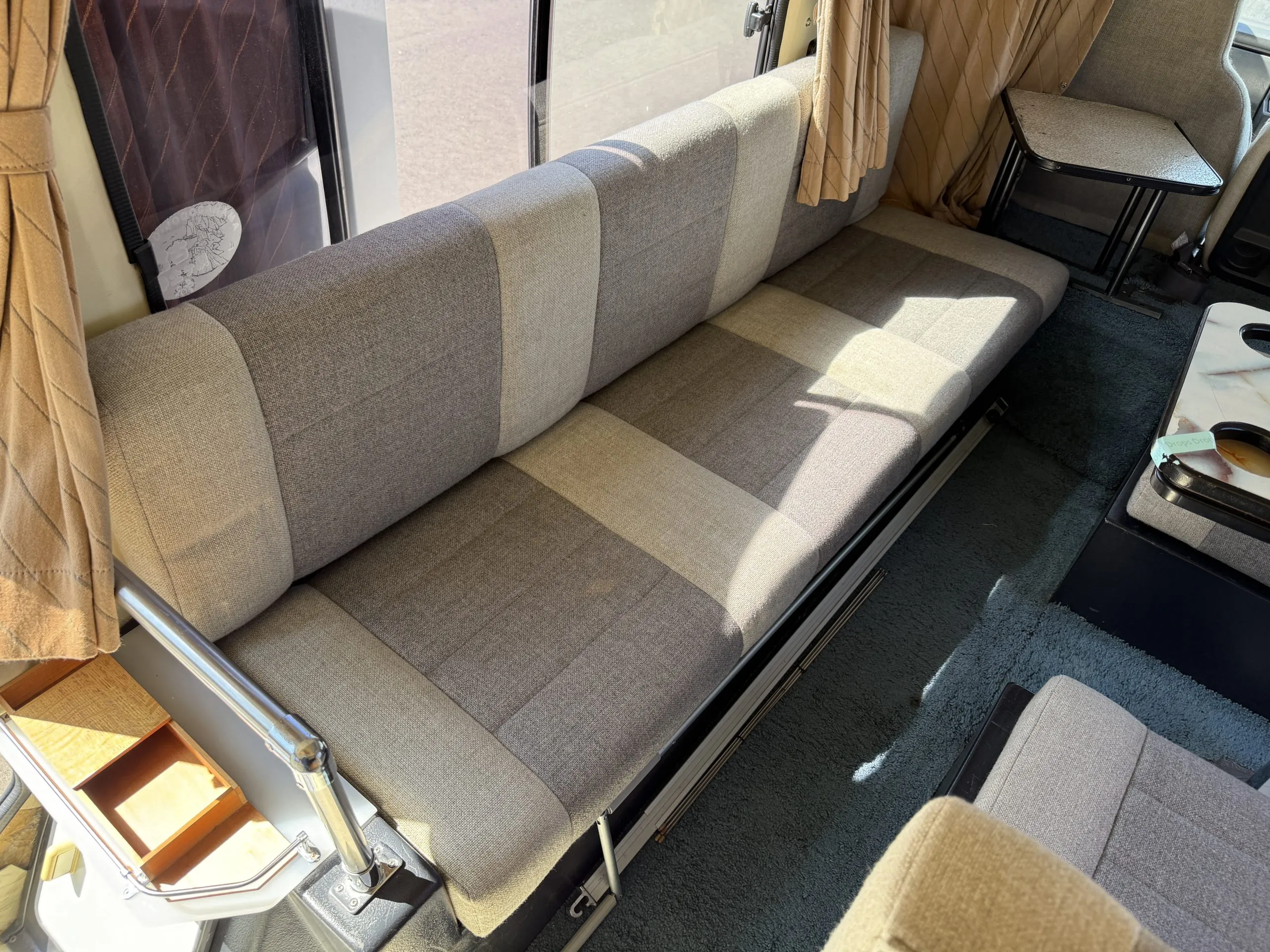 1998-toyota-townace-pop-top-european-camper-for-sale-11