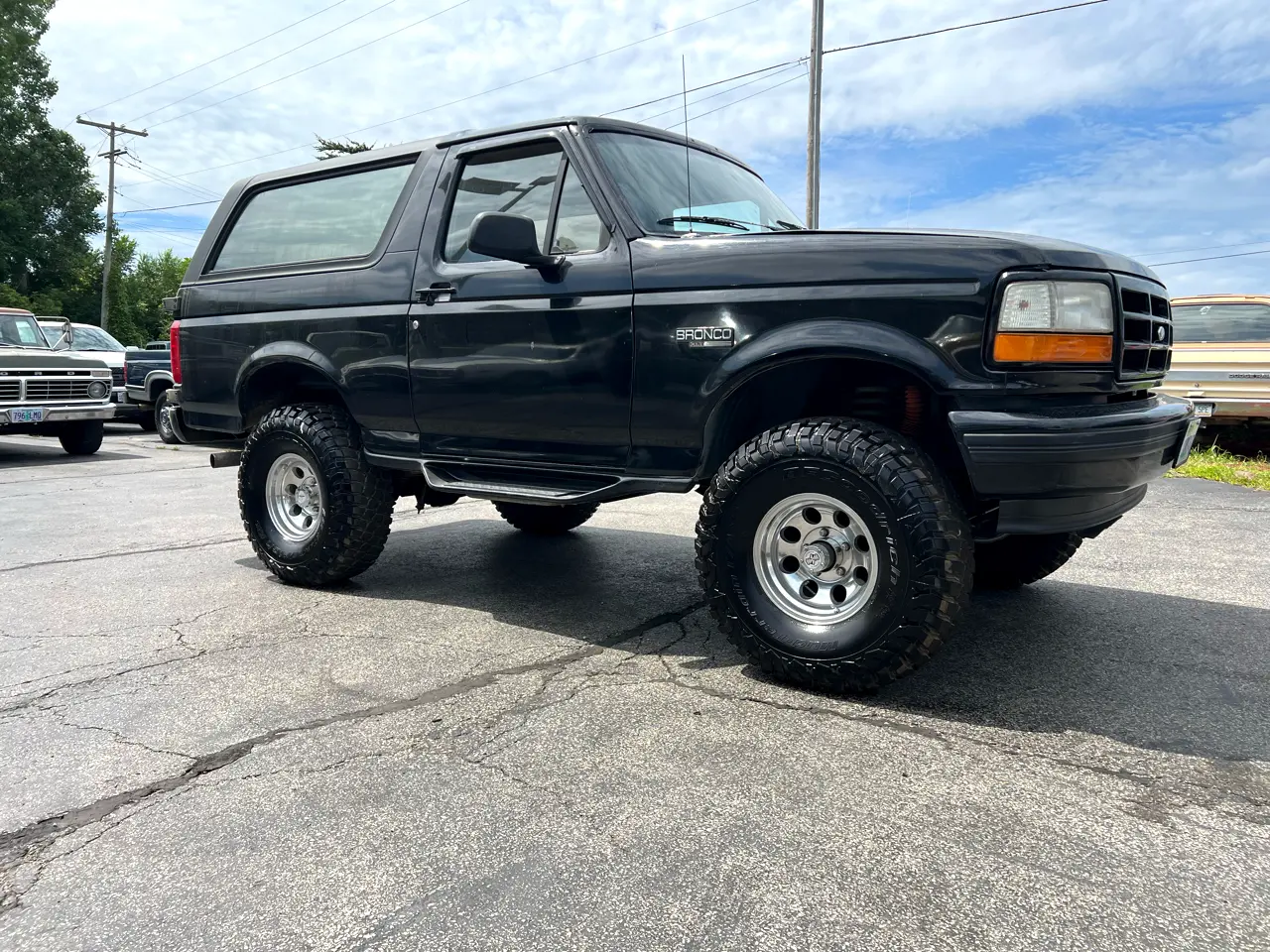 1999-ford-bronco-eddie-bauer-for-sale-wisconsin-02