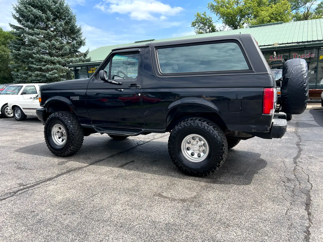 1999-ford-bronco-eddie-bauer-for-sale-wisconsin-04