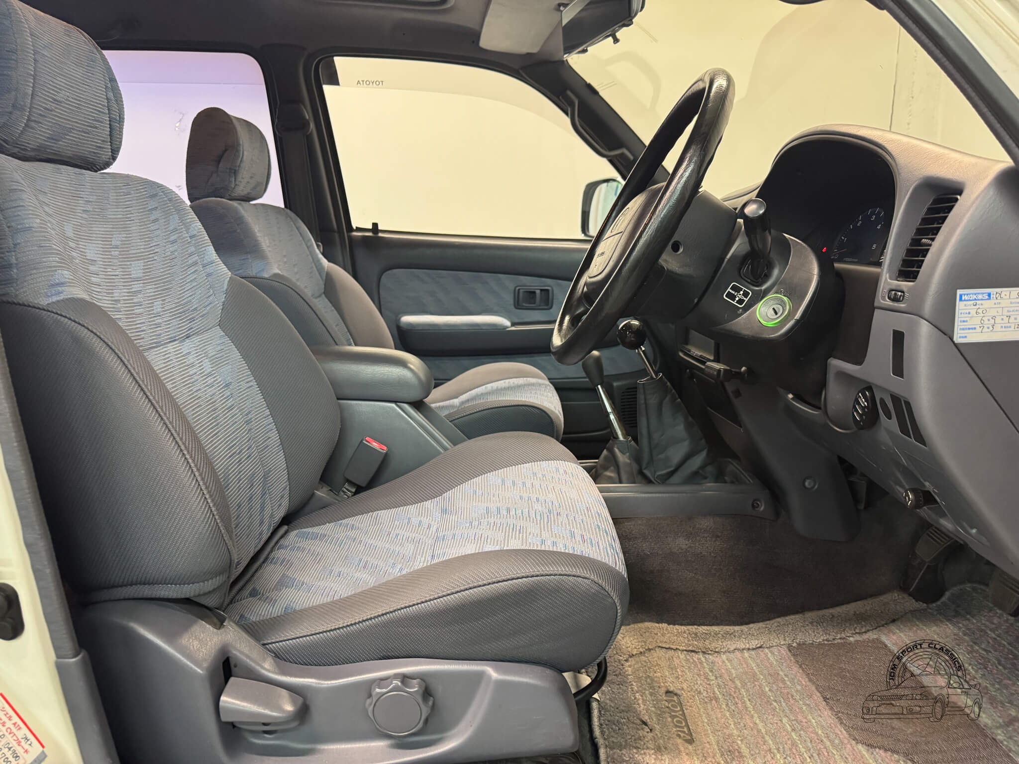 1999-toyota-hilux-sports-pickup (18)