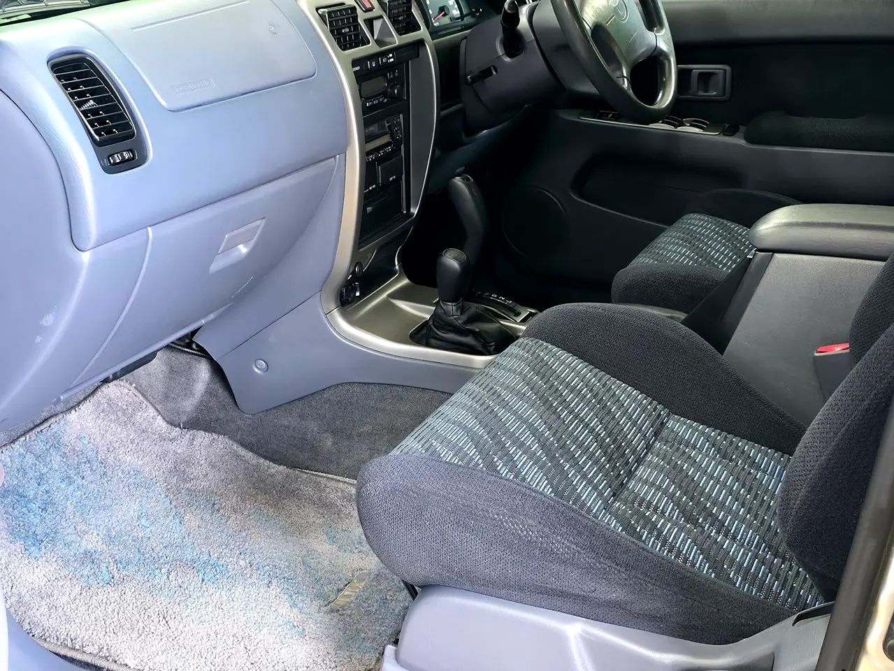 1999-toyota-hilux-surf-for-sale-florida-30