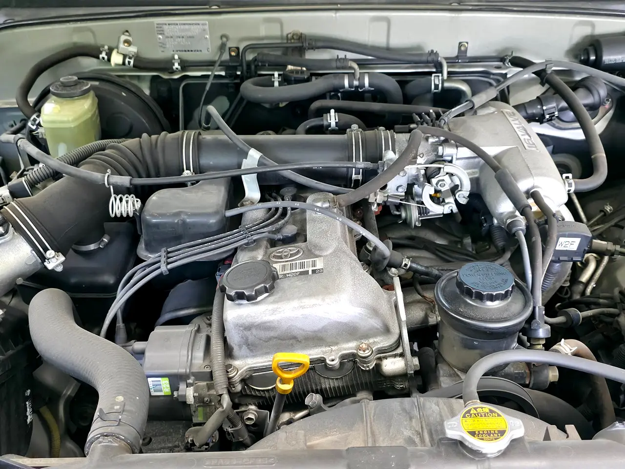 1999-toyota-hilux-surf-for-sale-florida-40