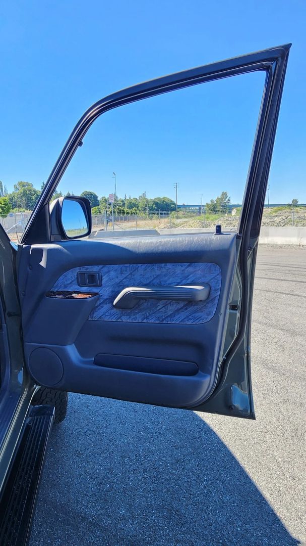 1999-toyota-land-cruiser-prado-for-sale-washington-35