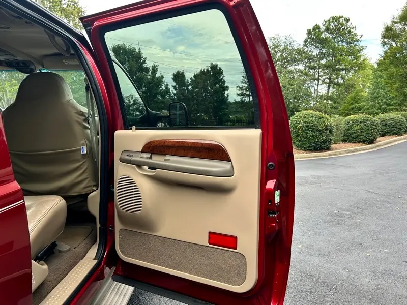 2000-ford-excursion-limited (20)