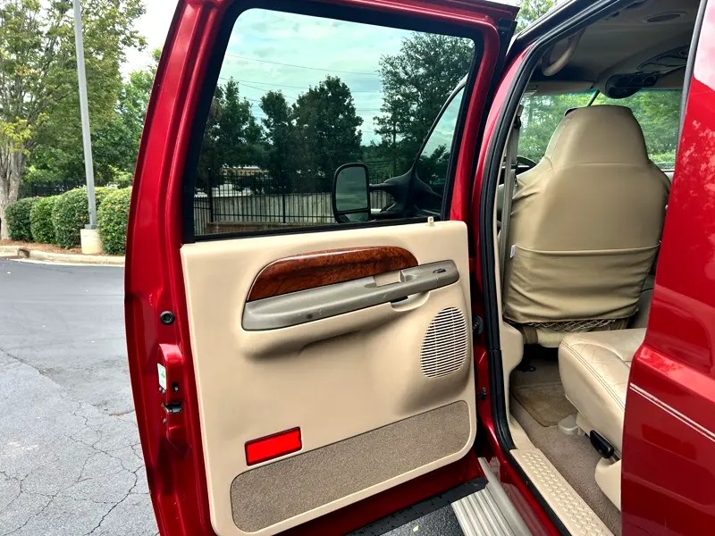 2000-ford-excursion-limited (23)