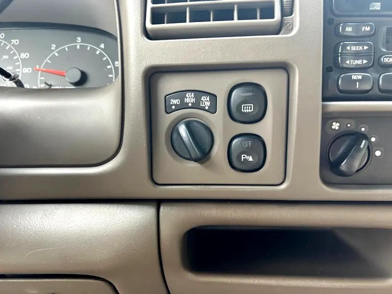 2000-ford-excursion-limited (38)