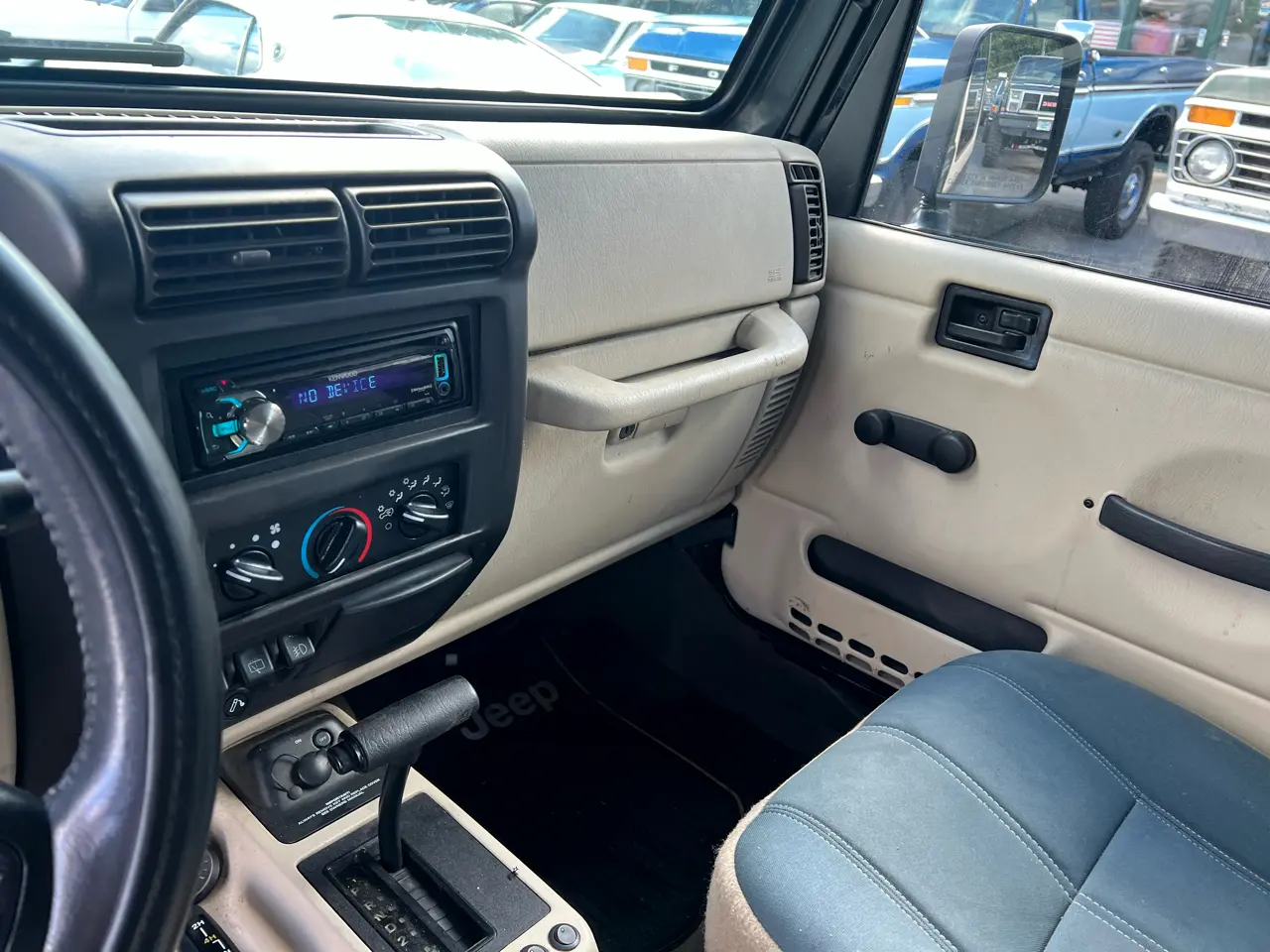 2000-jeep-wrangler-sahara-for-sale-trevor-wi-09