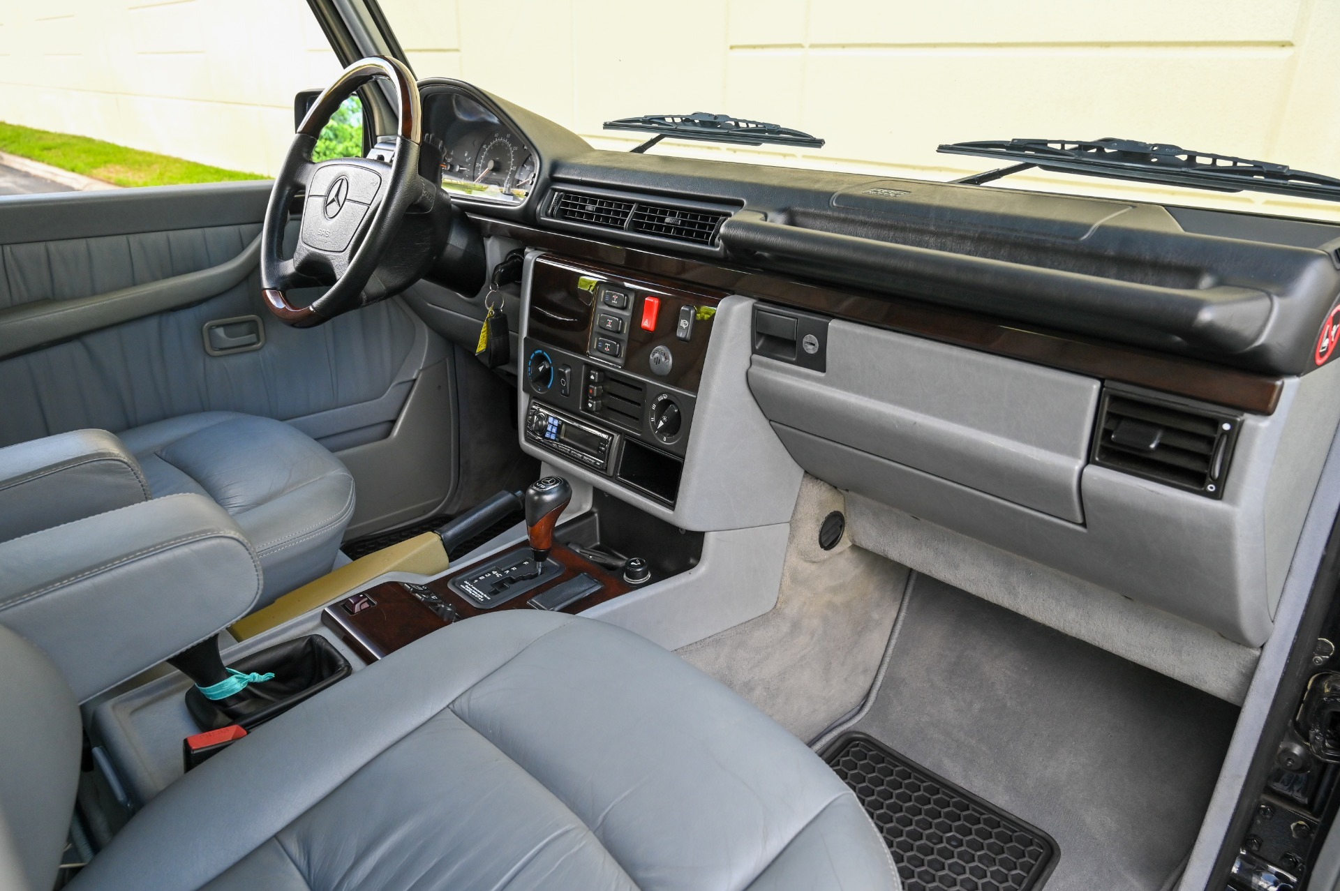 2000-mercedes-benz-g500-for-sale-boynton-beach-fl-40