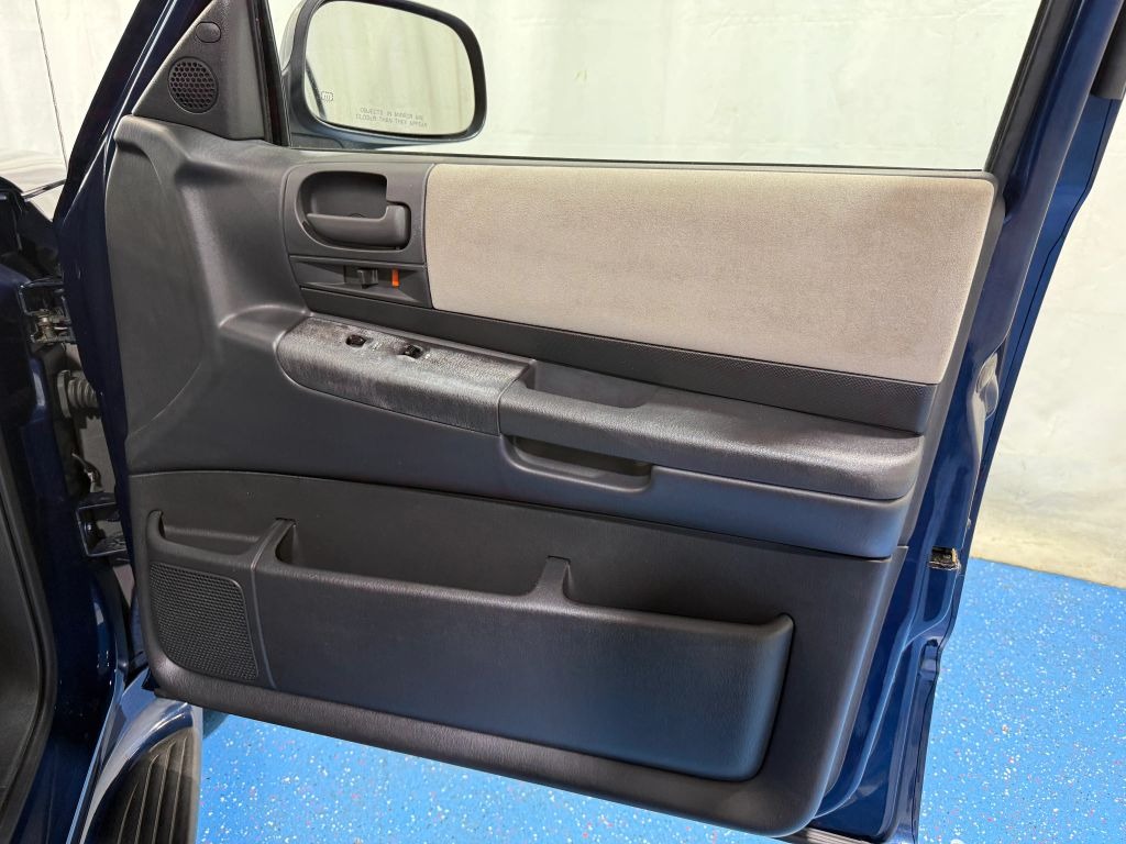 2001-dodge-durango-for-sale (34)