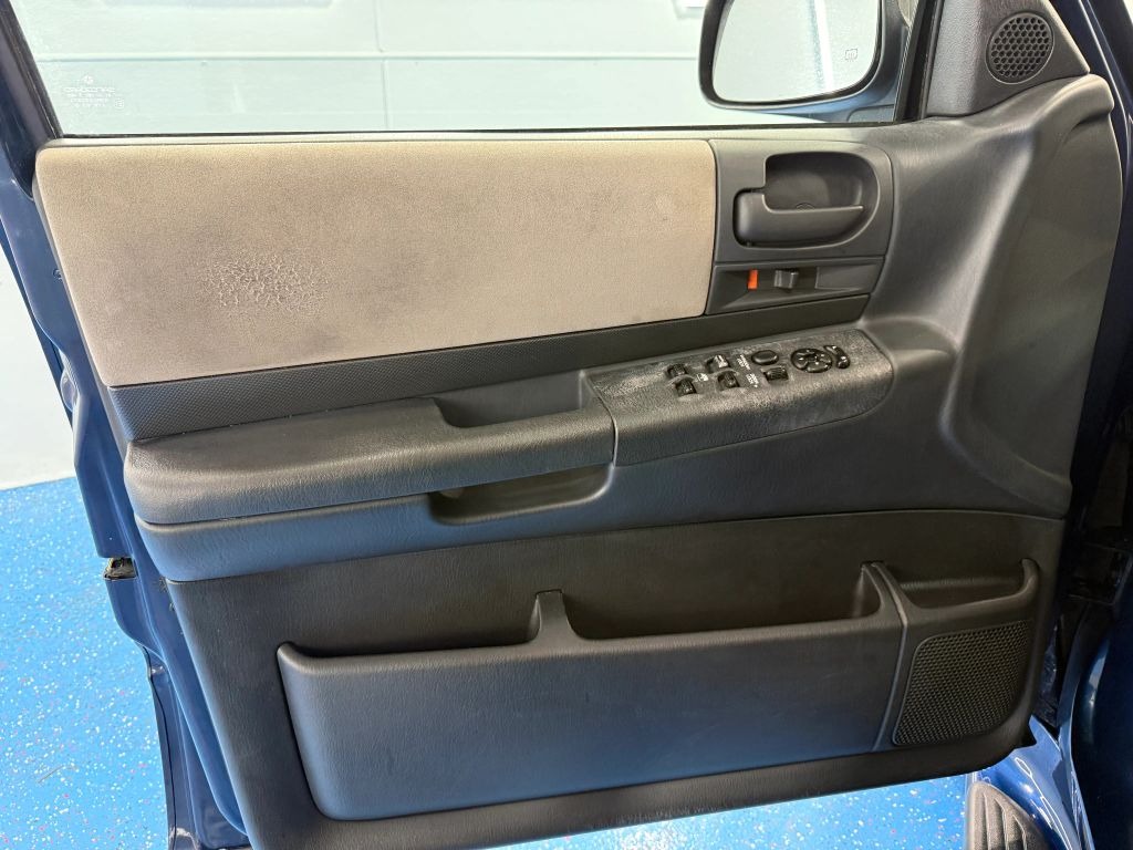 2001-dodge-durango-for-sale (52)