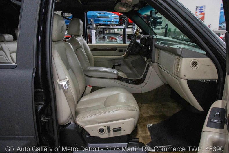 2002-cadillac-escalade-ext (15)