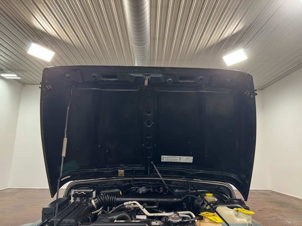2002-jeep-wrangler-sahara-for-sale (11)