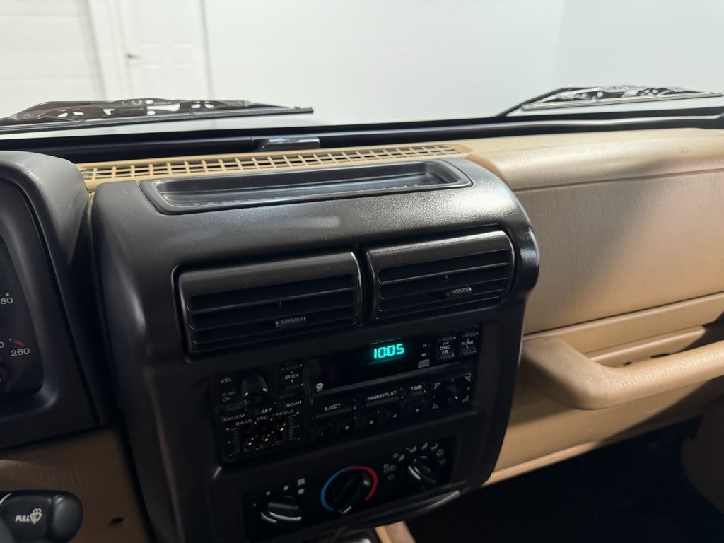 2002-jeep-wrangler-sahara-for-sale (2)