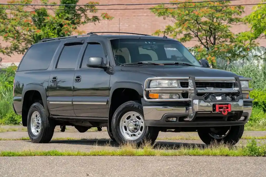2003-chevrolet-suburban-for-sale-moonachie-nj-1