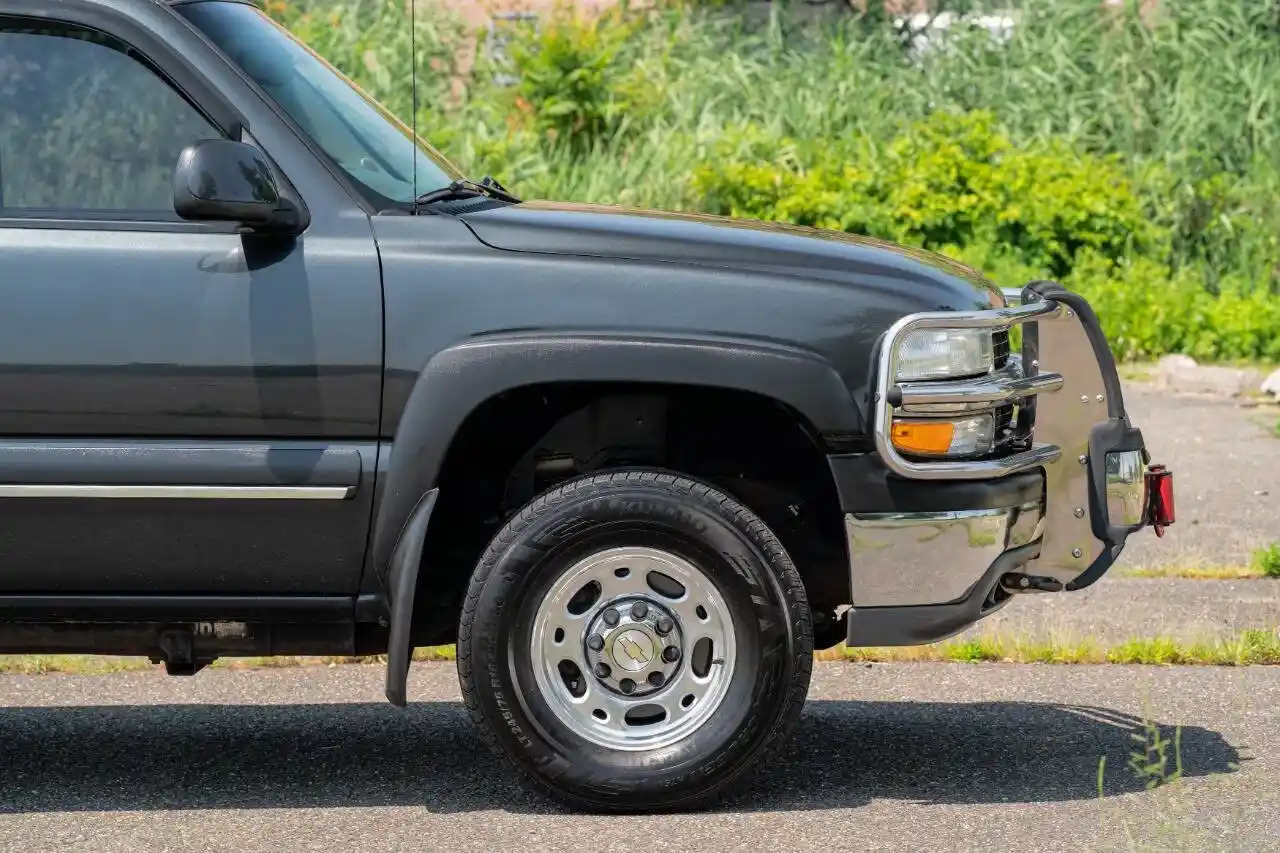 2003-chevrolet-suburban-for-sale-moonachie-nj-17