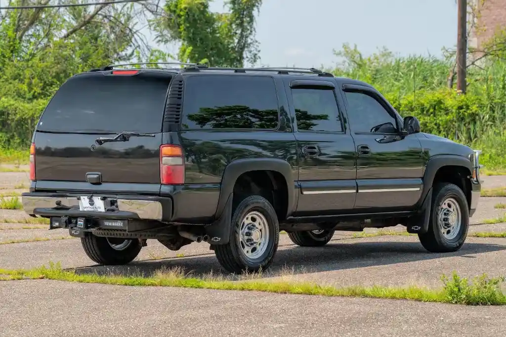 2003-chevrolet-suburban-for-sale-moonachie-nj-3