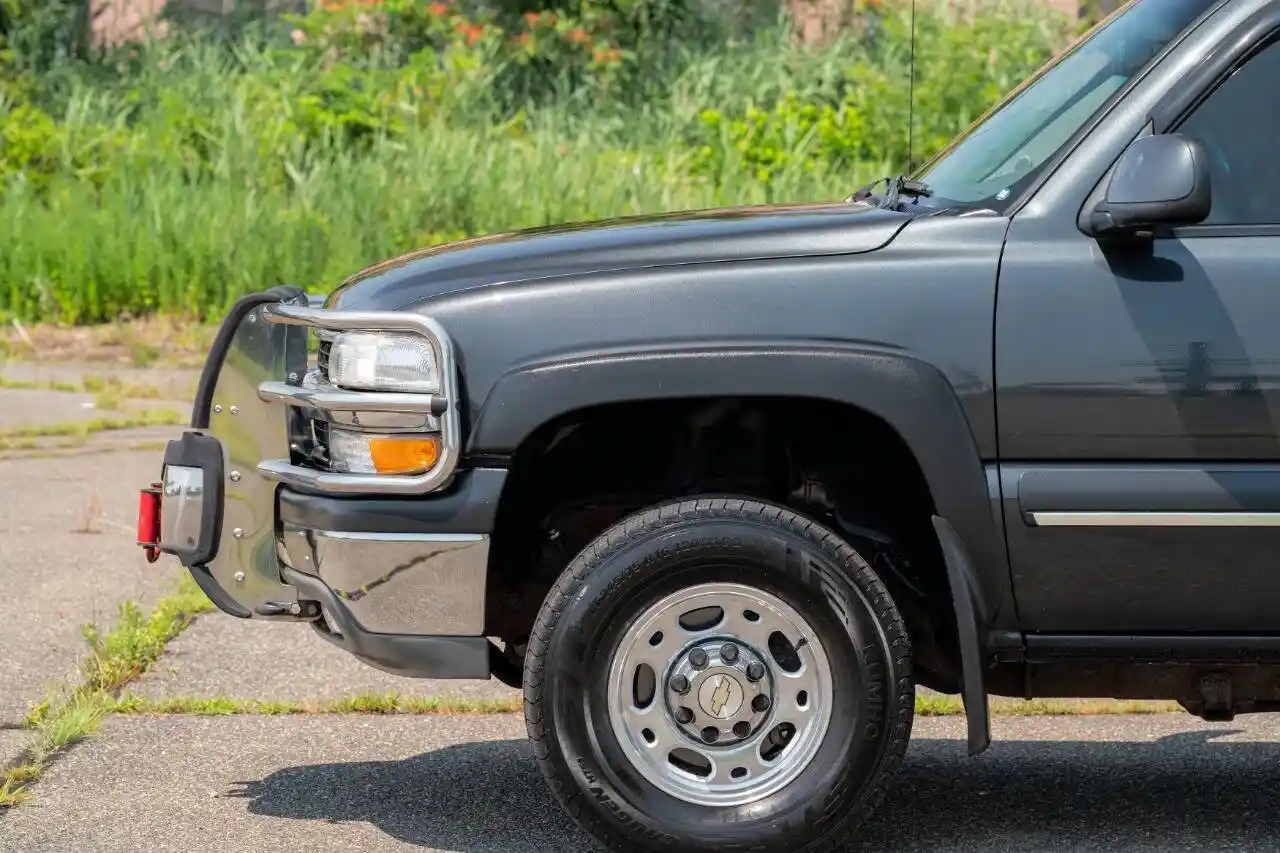 2003-chevrolet-suburban-for-sale-moonachie-nj-34