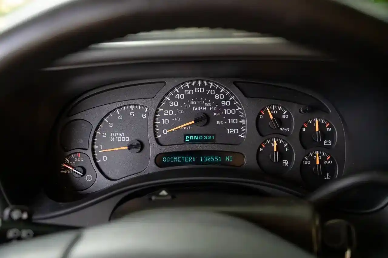 2003-chevrolet-suburban-for-sale-moonachie-nj-57