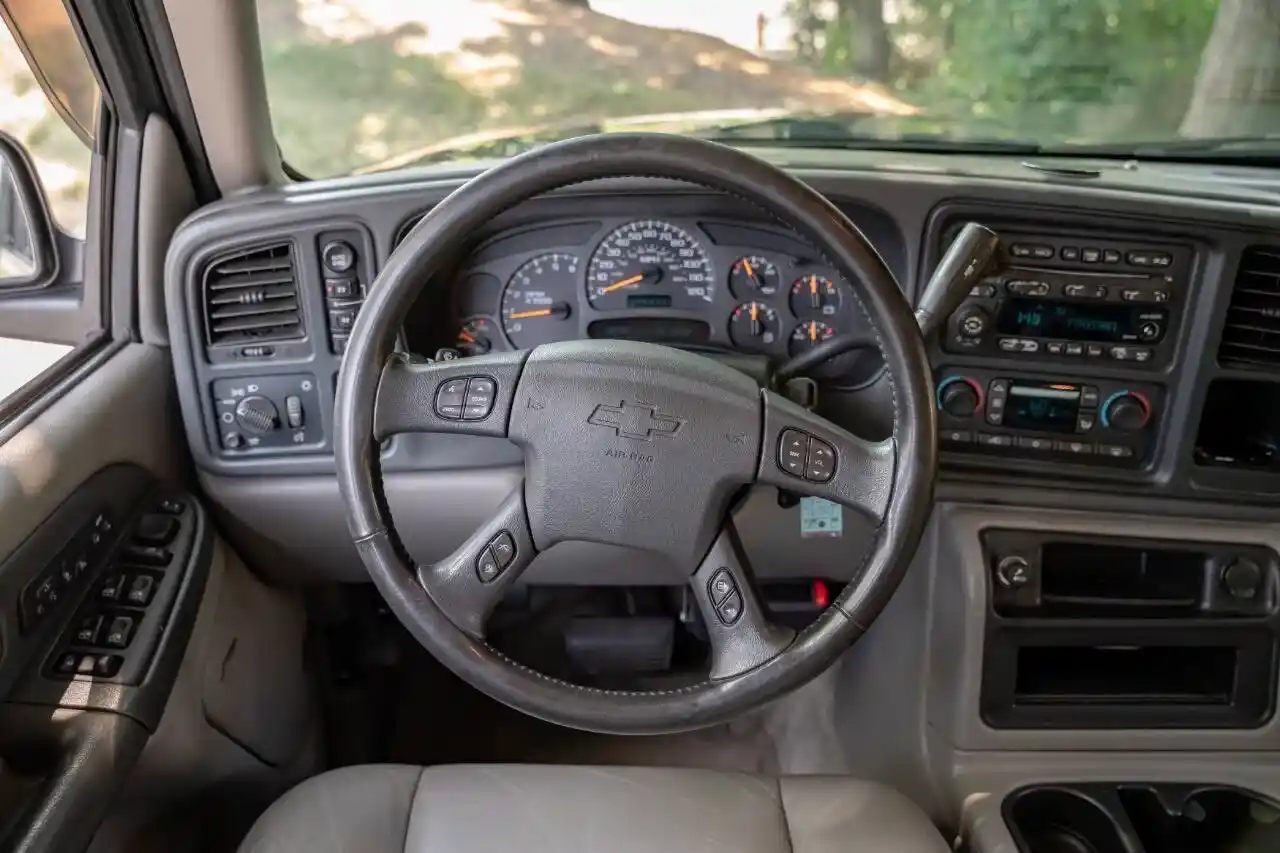 2003-chevrolet-suburban-for-sale-moonachie-nj-61