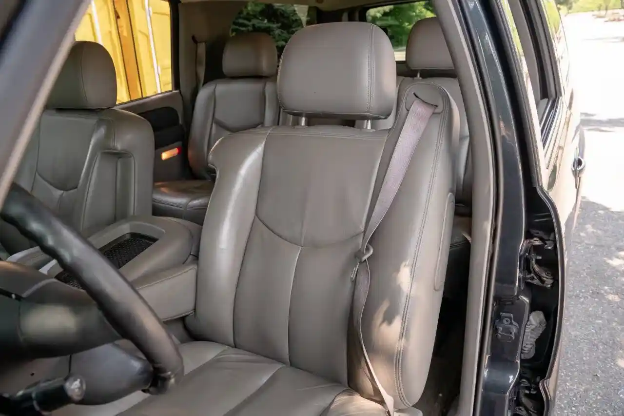 2003-chevrolet-suburban-for-sale-moonachie-nj-67