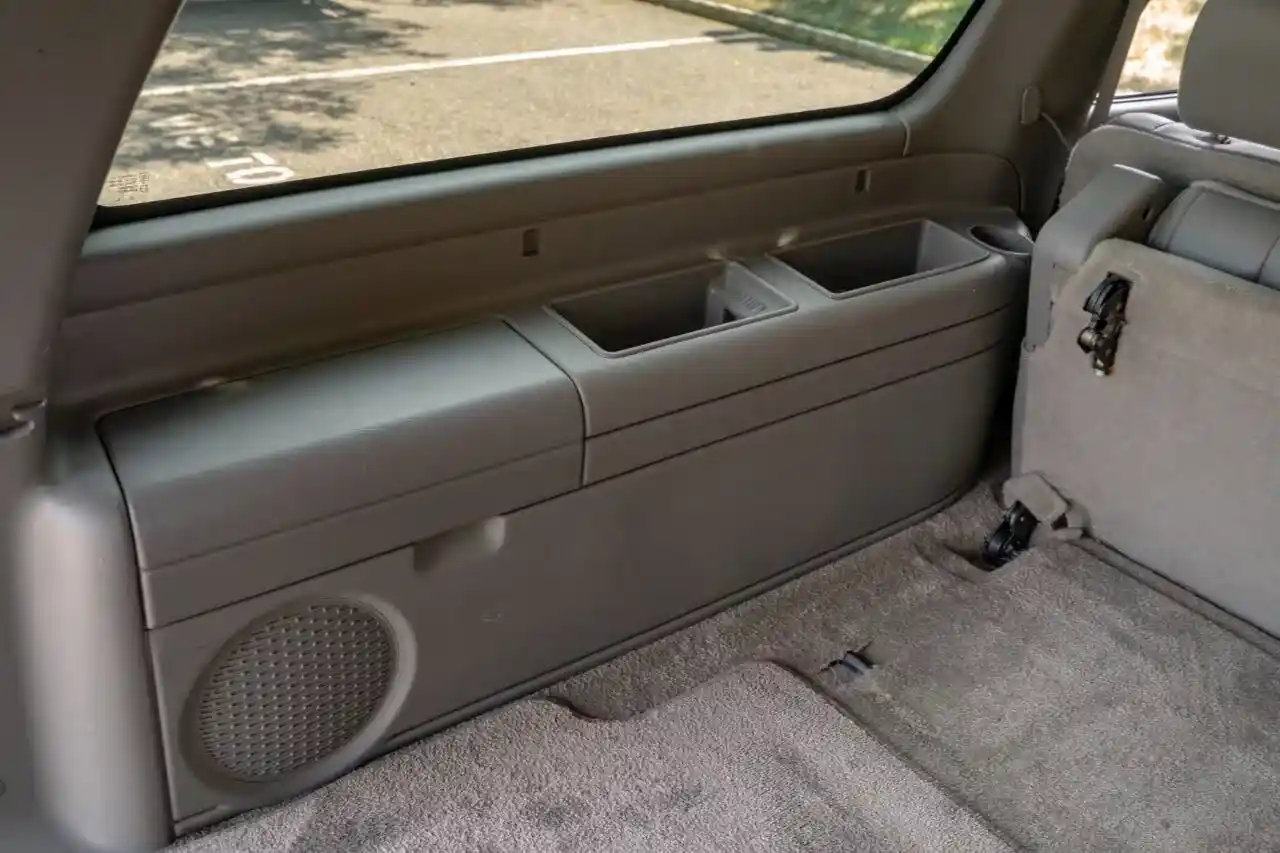 2003-chevrolet-suburban-for-sale-moonachie-nj-80