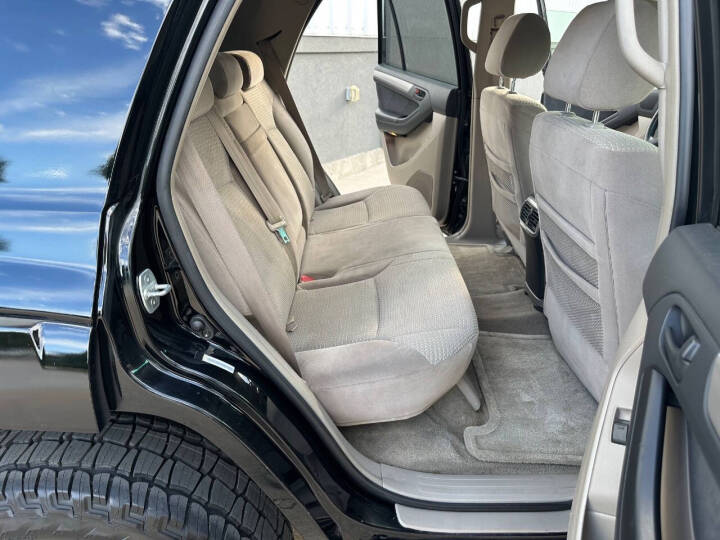 2003-toyota-4runner-sr5 (44)