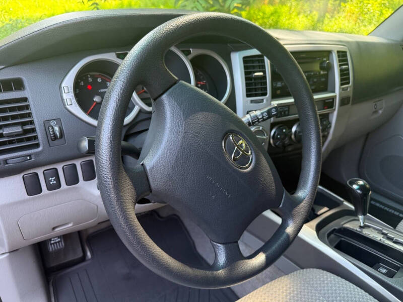 2003-toyota-4runner-sr5-4wd-4dr-suv-w-v6 (10)