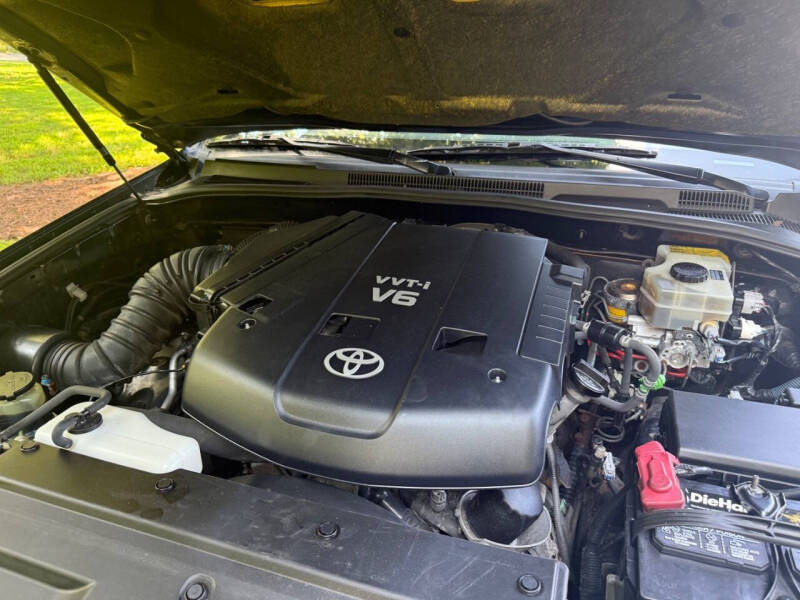 2003-toyota-4runner-sr5-4wd-4dr-suv-w-v6 (16)
