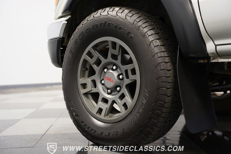 2004-toyota-tacoma-sr5-4x4 (19)