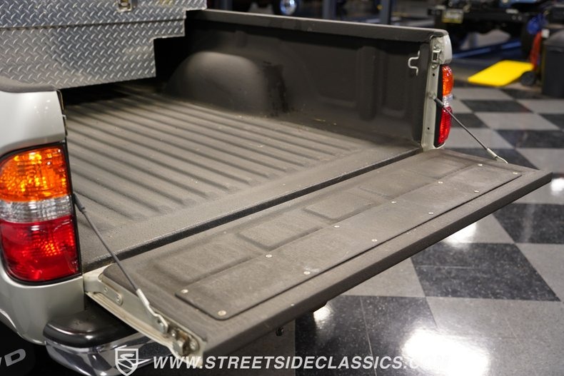 2004-toyota-tacoma-sr5-4x4 (21)