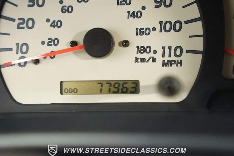 2004-toyota-tacoma-sr5-4x4 (38)