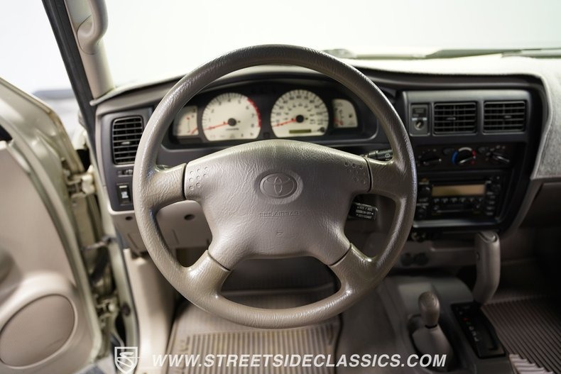 2004-toyota-tacoma-sr5-4x4 (41)