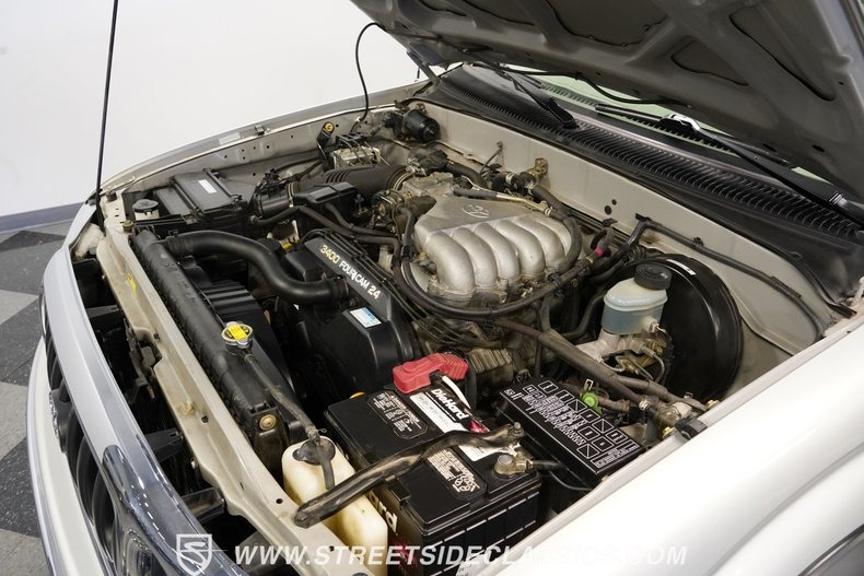 2004-toyota-tacoma-sr5-4x4 (48)