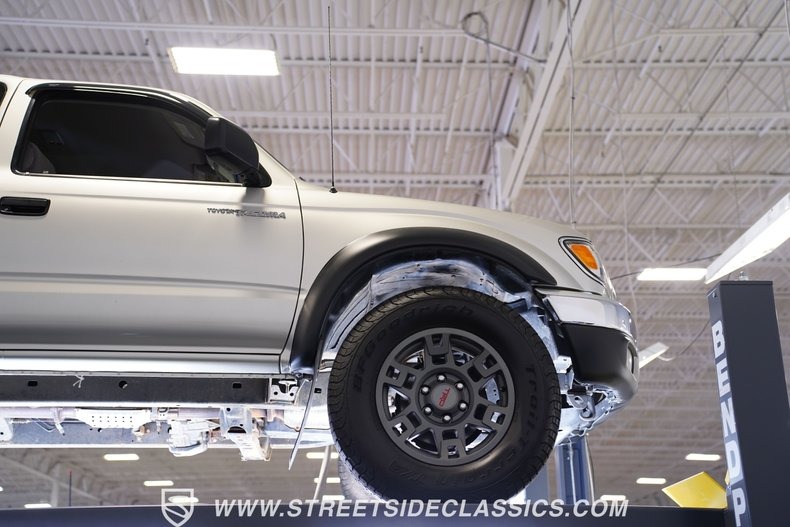 2004-toyota-tacoma-sr5-4x4 (5)