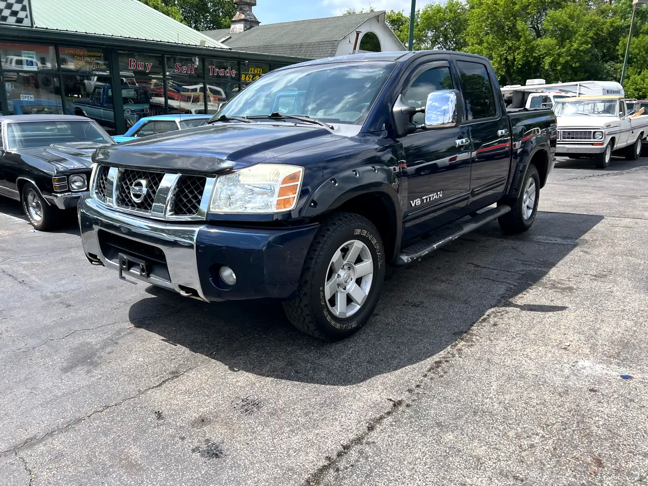 2006-nissan-titan-le-for-sale-trevor-wi-01