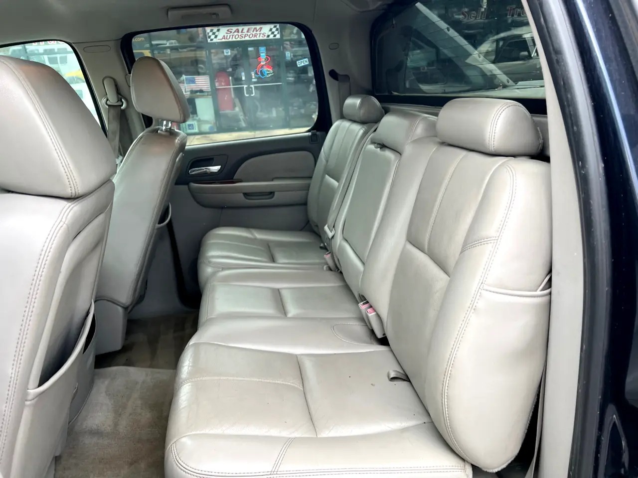 2007-chevrolet-avalanche-for-sale-trevor-wi-13