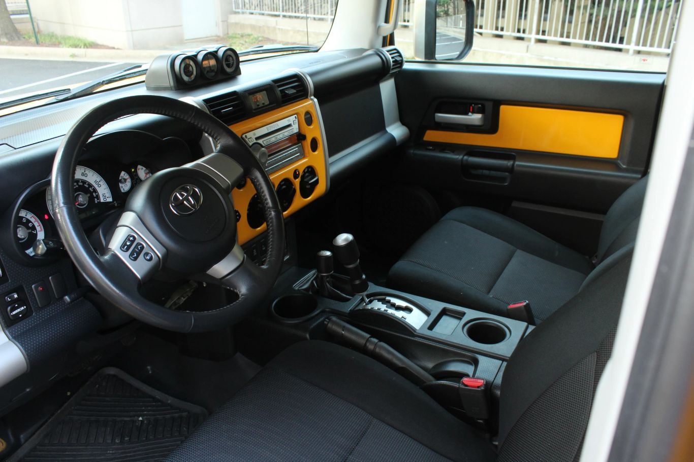 2007-toyota-fj-cruiser-for-sale-arlington-va-15
