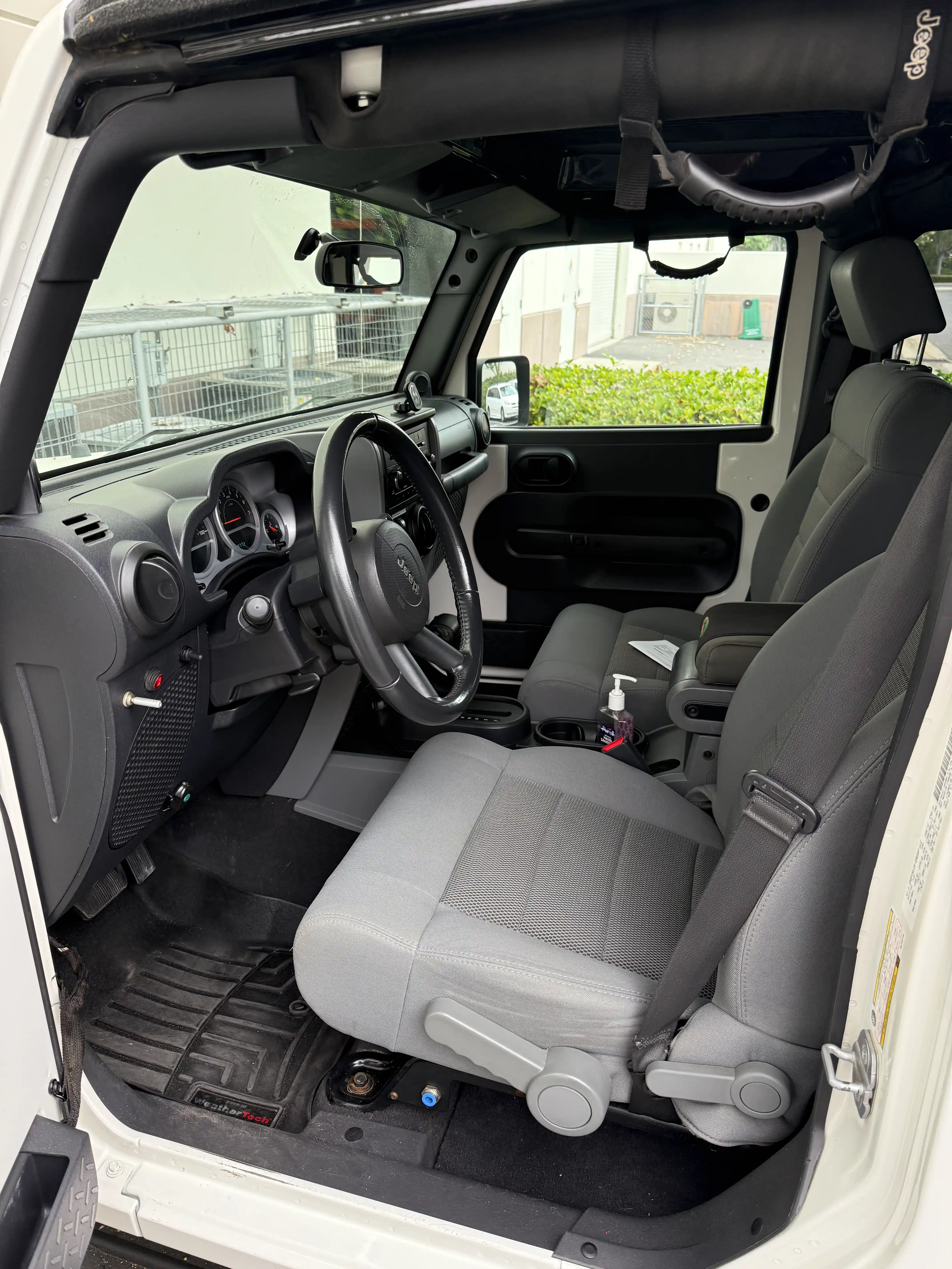2009-jeep-wrangler-camper-carlsbad-for-sale-09