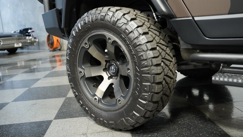 2011-toyota-fj-cruiser-for-sale (22)