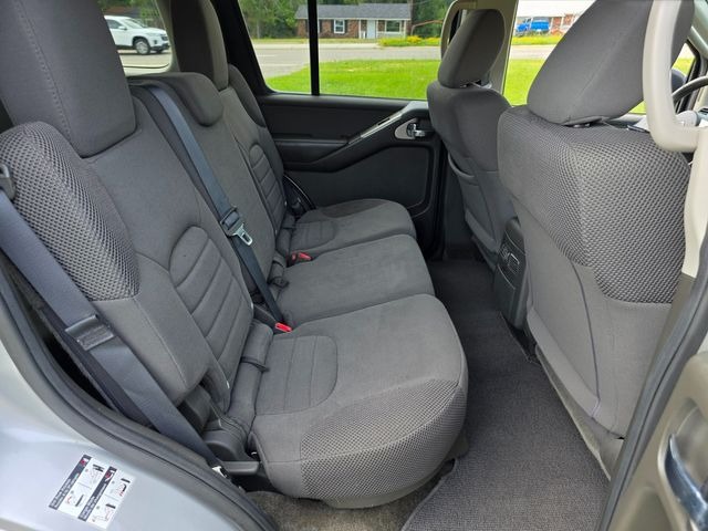 2012-nissan-pathfinder-s-for-sale (26)