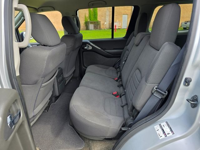 2012-nissan-pathfinder-s-for-sale (27)