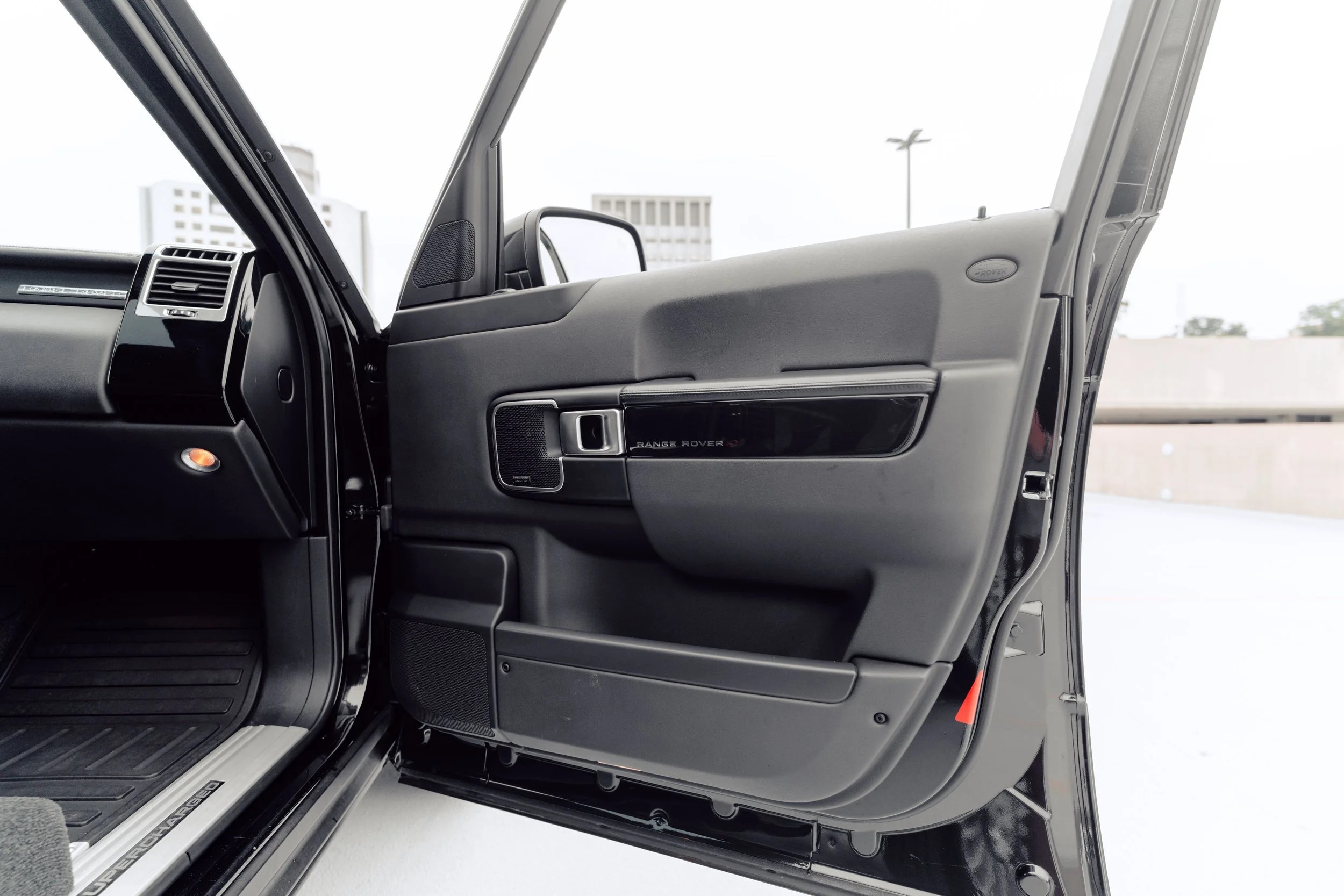 2012-range-rover-supercharged-for-sale (157)
