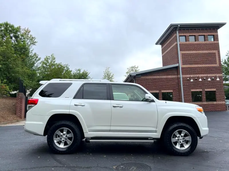 2012-toyota-4runner-sr4-4x4-for-sale-09