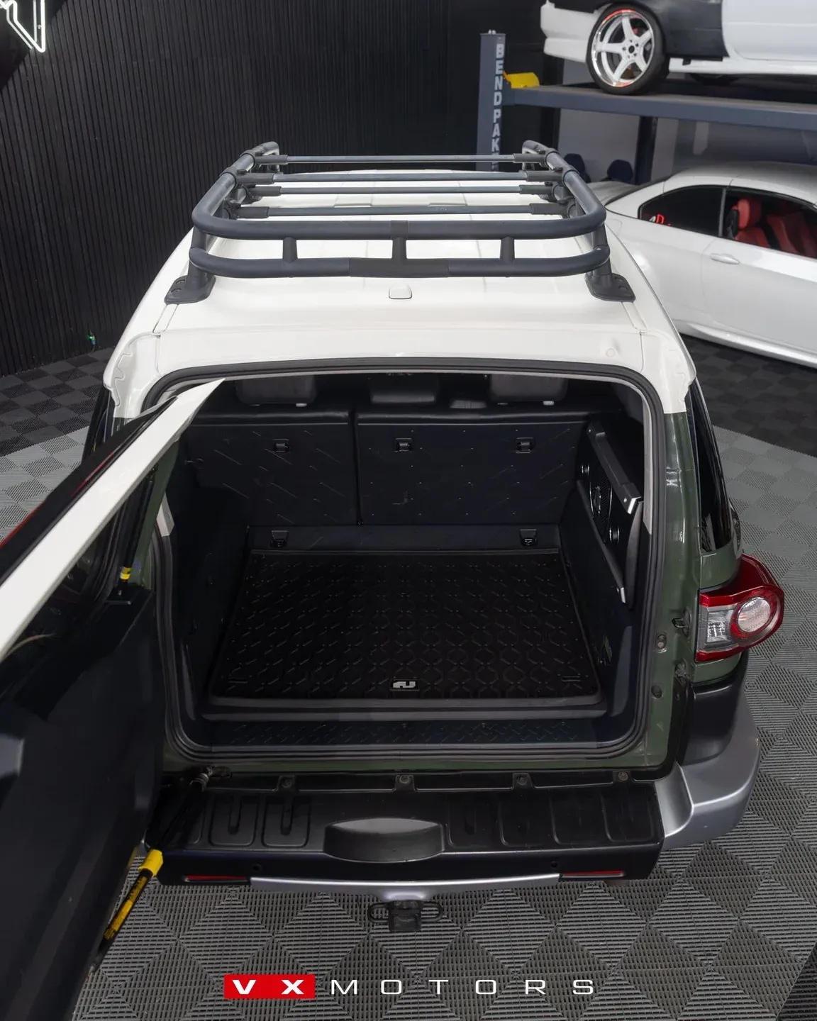 2012-toyota-fj-cruiser-for-sale-eugene-or-19